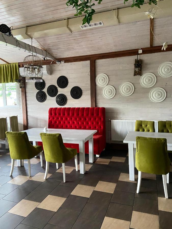 Hotel Restaurant Vizit Truskavets Luaran gambar