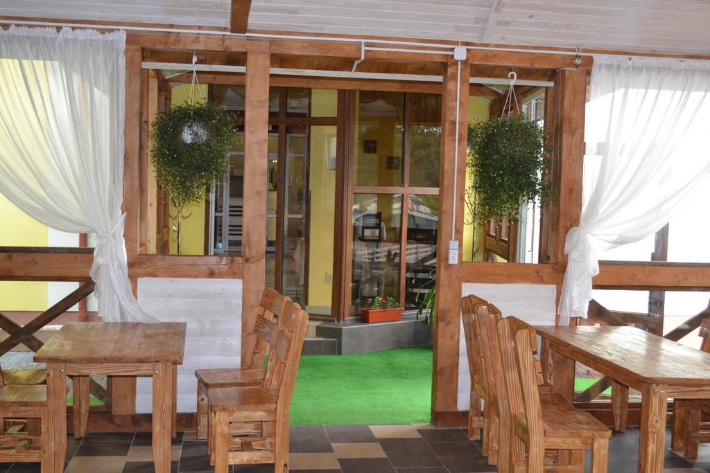Hotel Restaurant Vizit Truskavets Luaran gambar