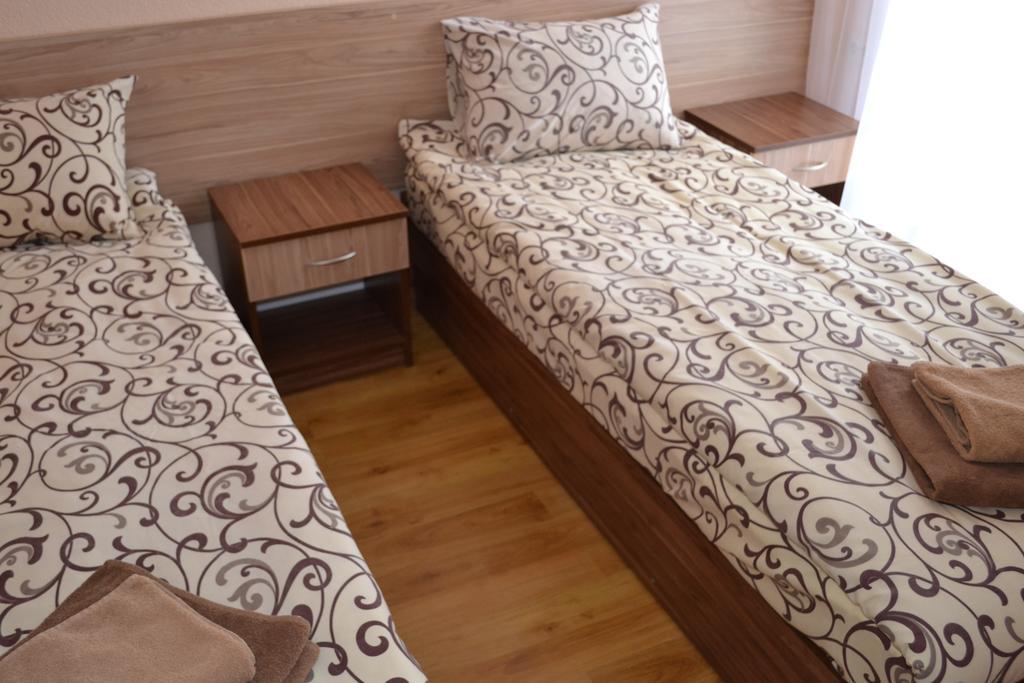 Hotel Restaurant Vizit Truskavets Bilik gambar