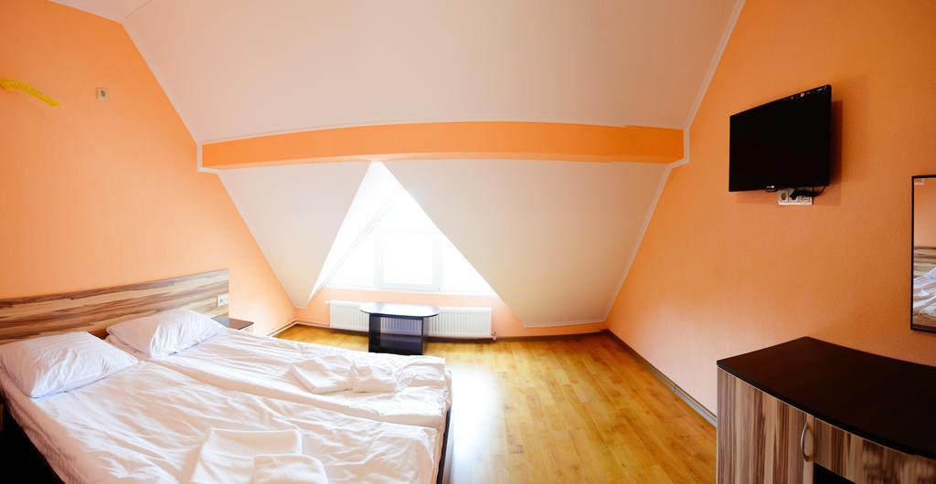Hotel Restaurant Vizit Truskavets Bilik gambar