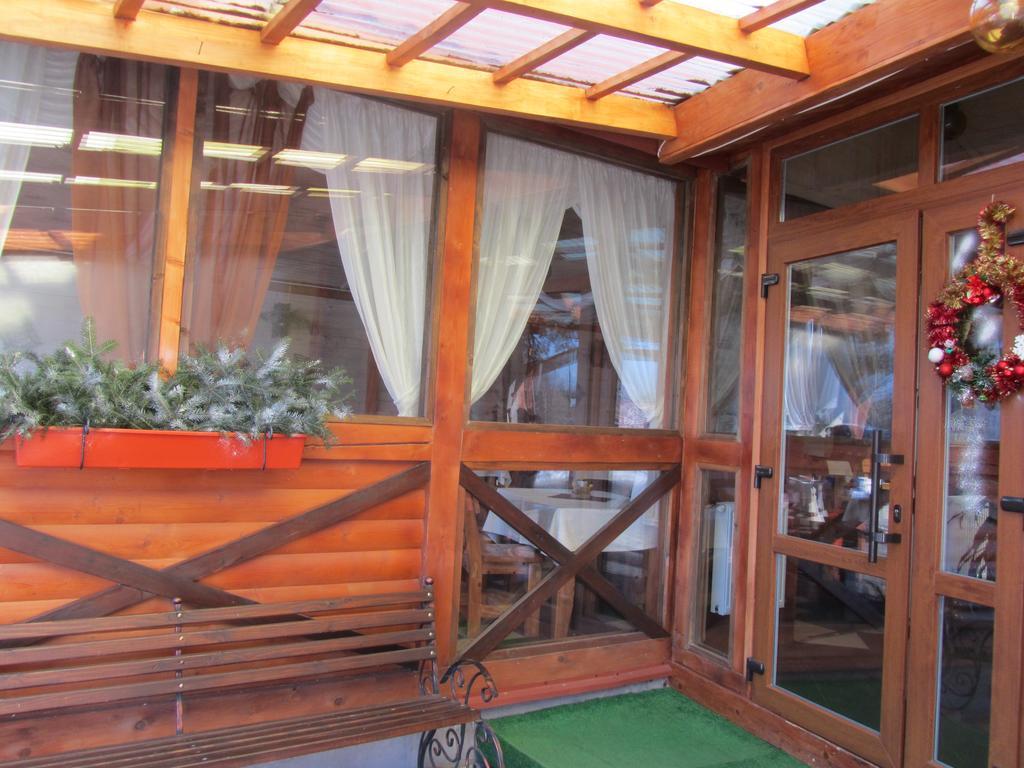 Hotel Restaurant Vizit Truskavets Luaran gambar